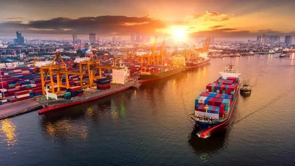 Flat World Global Solutions shipping